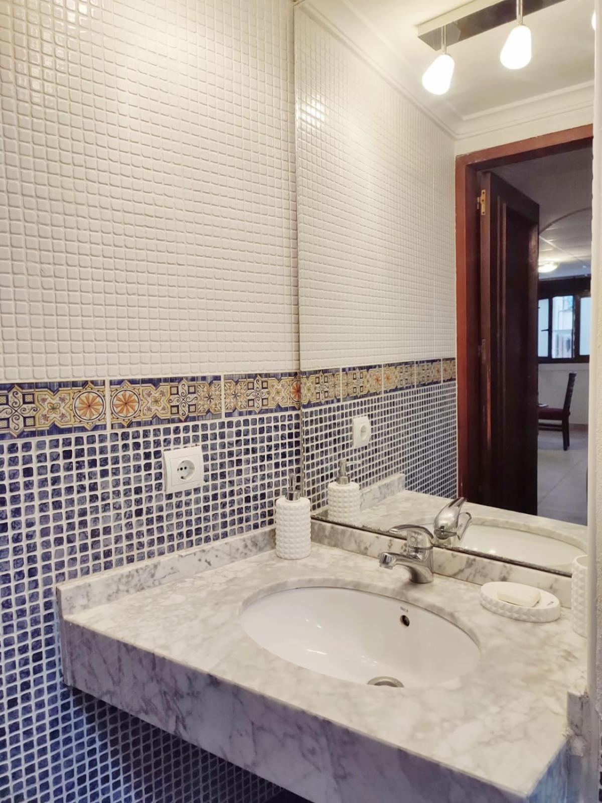 El Postiguet'S Apartments Аликанте Екстериор снимка
